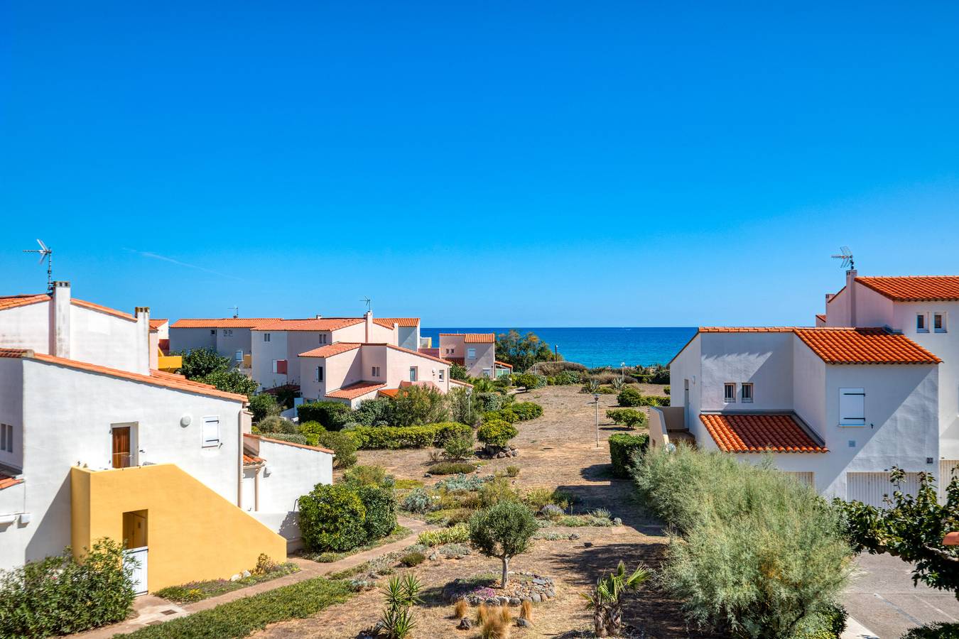 Apartamento entero, Cap d'Agde T2 terraza, vista al mar, playa cercana in Cap d'Agde, Agde