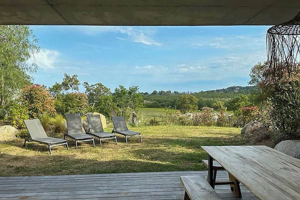 Apartamento entero, Magnifique Appt 6 Couchages, vue Mer, Accès Plage in Sainte-Lucie de Porto-Vecchio, Zonza