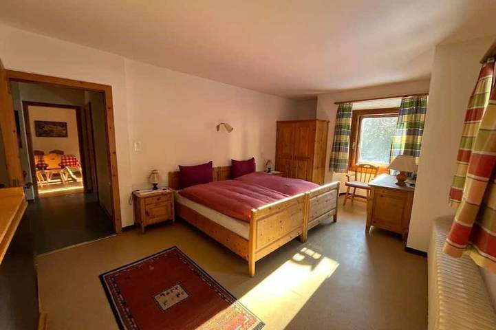 Ganze Wohnung, Ferienwohnung in Zuoz, Sankt Moritz
