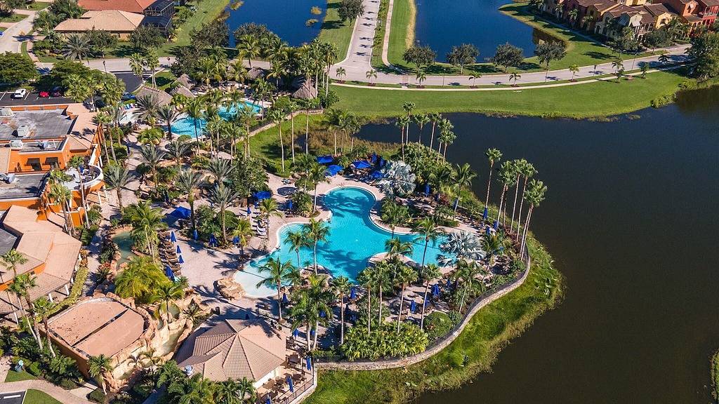 Peacock Villa * in luxury resort-style Paseo in Fort Myers, Southwest Florida