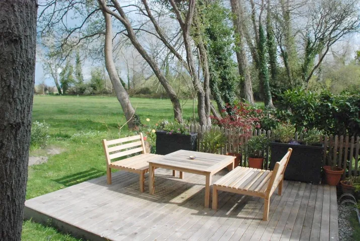 Alojamiento y desayuno para 2 personas, con jardín y vistas - 1