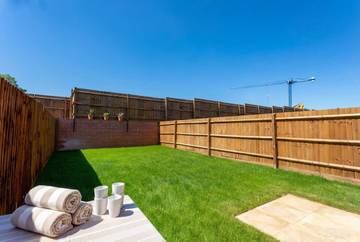 Holiday Rental for 6 People in Derby, Midlands, Photo 1