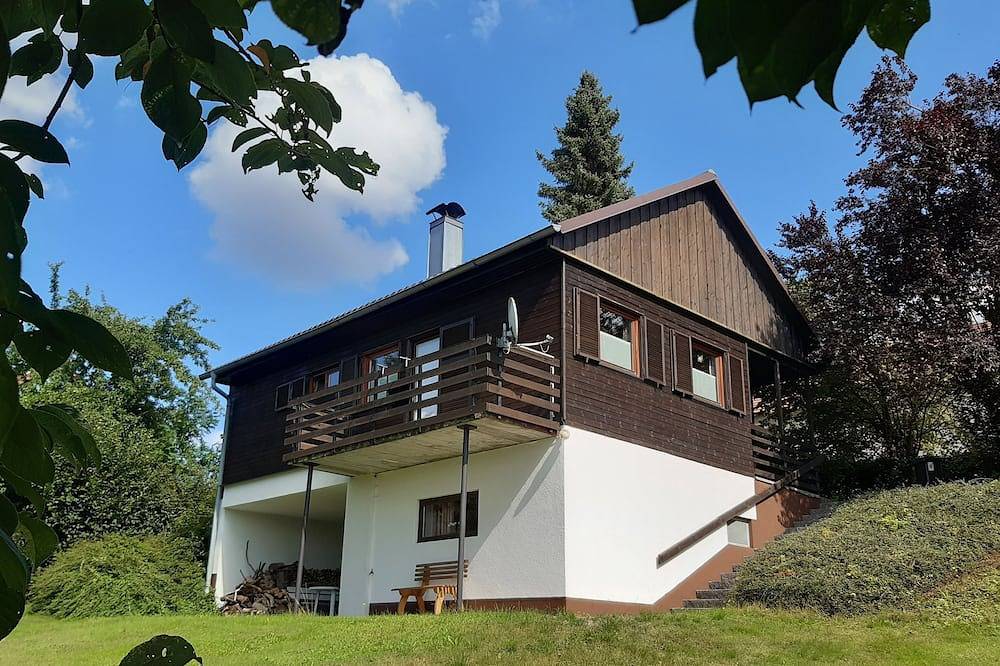 Elefantenhäuserl - uriges Holzhaus im Bayrischen Wald in Waldmünchen, Ostbayern