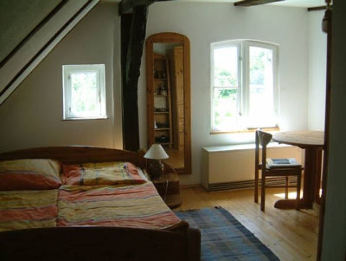 Ferienwohnung für 2 Personen, mit Garten und Seeblick in Lärz - 2