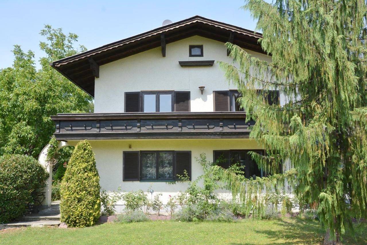 Holiday Home in Eugendorf, Bezirk Salzburg-Umgebung