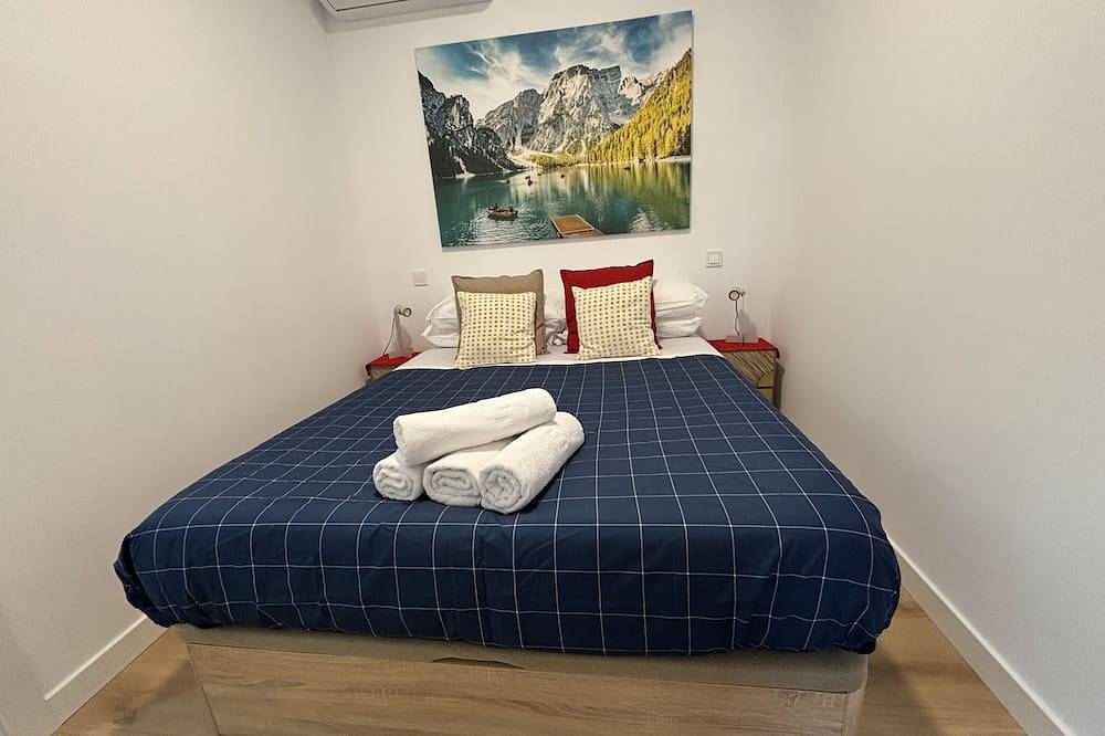 Entire apartment, A&R Apartment Margarita Ii in San Sebastián de los Reyes, Madrid Province
