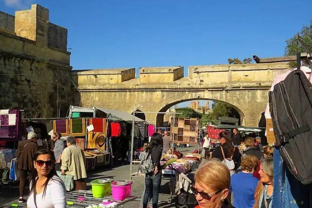 Tranquil Three Cities Stay in Cospicua, Insel Malta