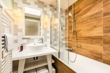 Camping pour 8 Personnes dans Bailly-Romainvilliers, Seine-et-Marne, Photo 4