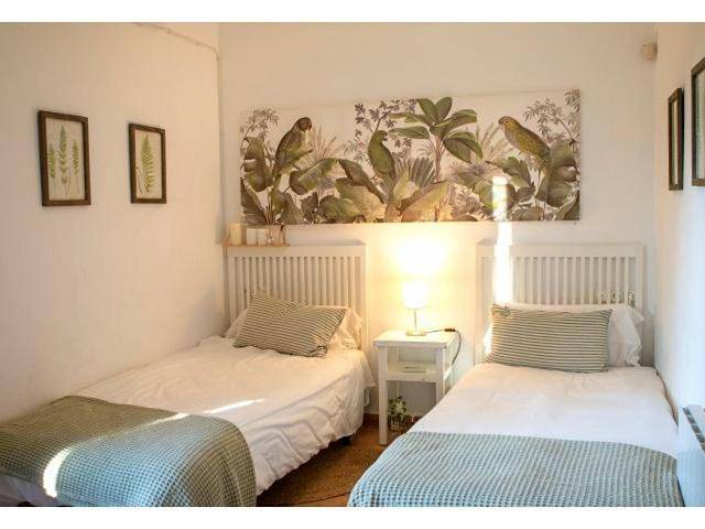 Casa rural para 6 personas, con vistas además de piscina y balcón en Villanueva del Rosario - 2