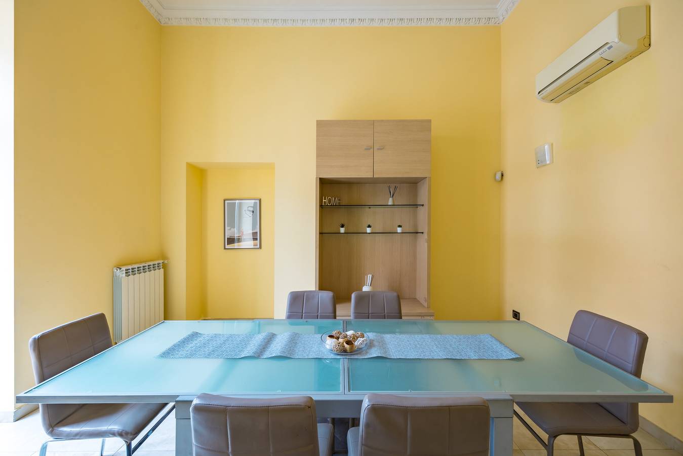 Geheel appartement, Family Apartment with Terrace by Wonderful Italy in Napels, Provincie Naples