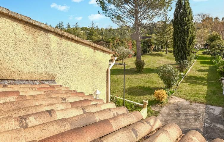 Acogedor apartamento con jardín y aparcamiento a 2 km de Loriol-du-Comtat in Loriol-du-Comtat, Vaucluse