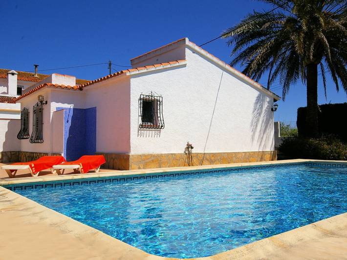 Villa für 4 Personen, mit Garten, mit Haustier in Dénia