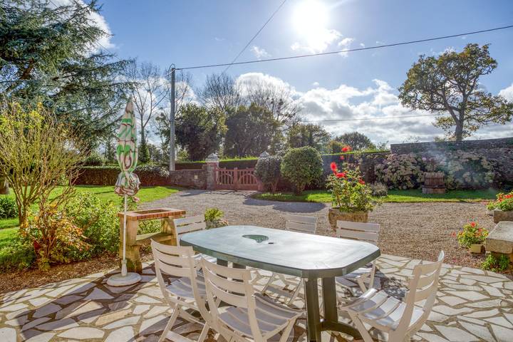 Location de vacances pour 9 personnes, avec jardin à Pordic - 2