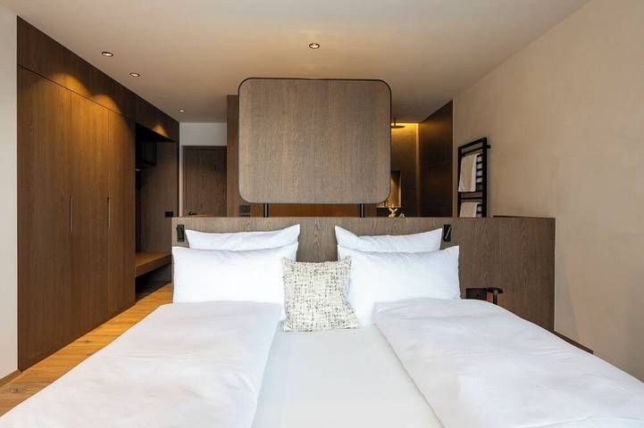 Villa für 12 Personen, mit Whirlpool und Balkon in Südtirol - 2