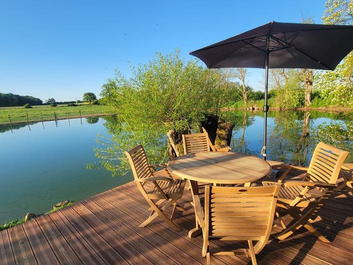 Charming cottage with nature, Wi-Fi, BBQ and private terrace in Belhomert-Guéhouville, Nogent-le-Rotrou region