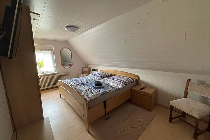 Ferienwohnung für 7 Personen, mit Garten und Terrasse in Westoverledingen - 4