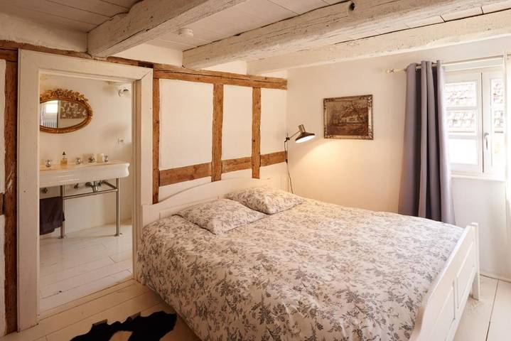 Bed and Breakfast für 3 Personen, mit Ausblick und Sauna sowie Garten - 1