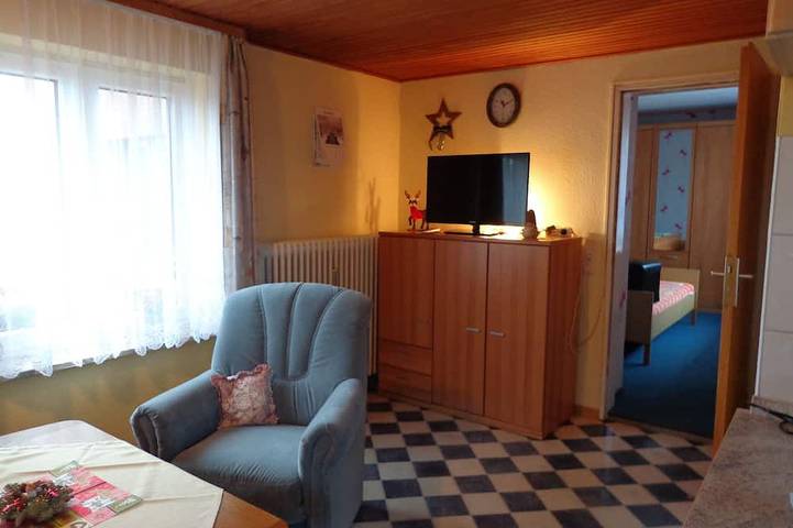 Ferienwohnung für 2 Personen, mit Terrasse und Garten in Stadland - 3