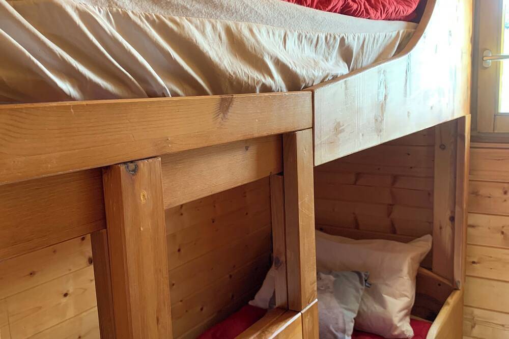 Entire apartment, Apartment in a chalet at the foot of the slopes in Valfréjus, Modane