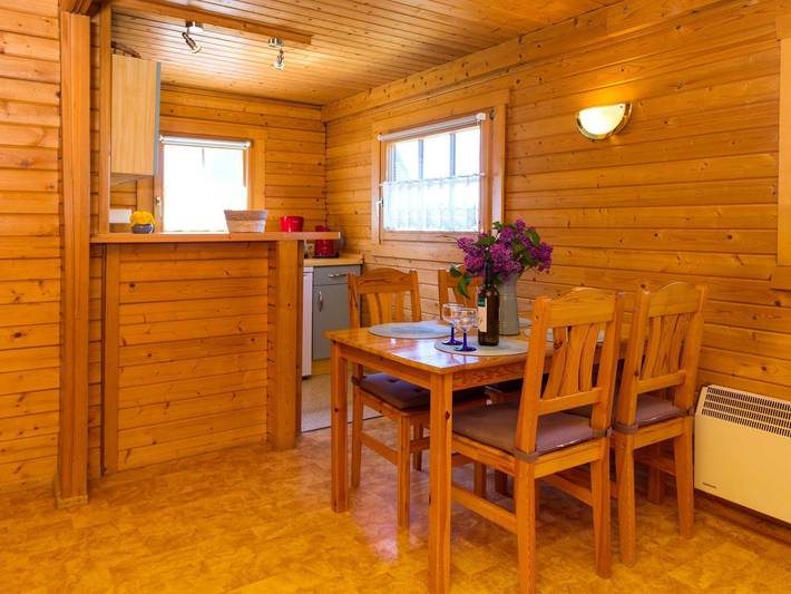 Blockbohlenferienhaus  Braun (1) - Blockhaus (1) in Koserow, Bernsteinbäder