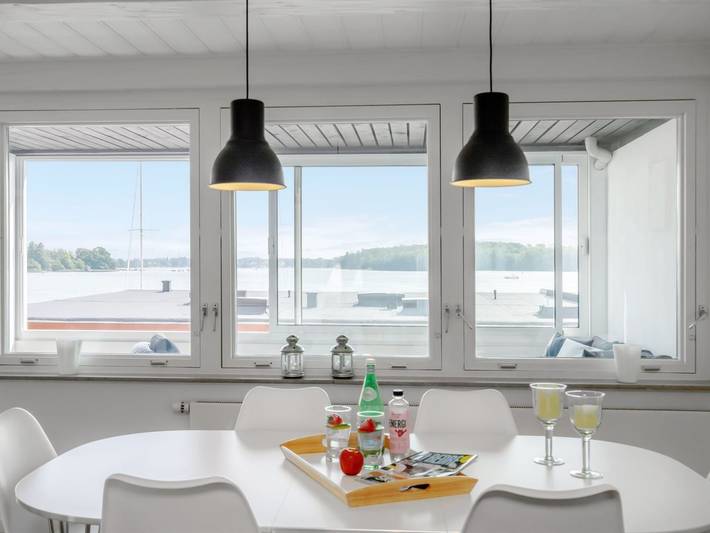 Ganze Wohnung, "Constance" - 50m from the sea in Svendborg