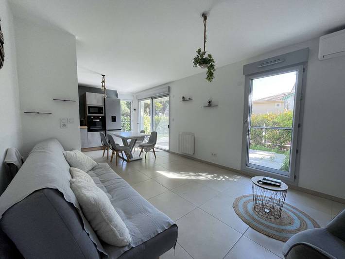 Ganze Ferienwohnung, Ferienwohnung für 4 Personen mit Terrasse in Le Lavandou, Mittelmeerküste (Frankreich)