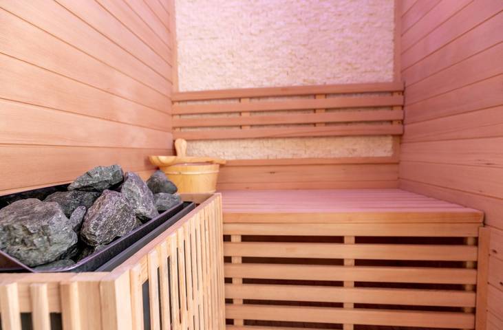 Gîte pour 6 personnes, avec sauna et terrasse