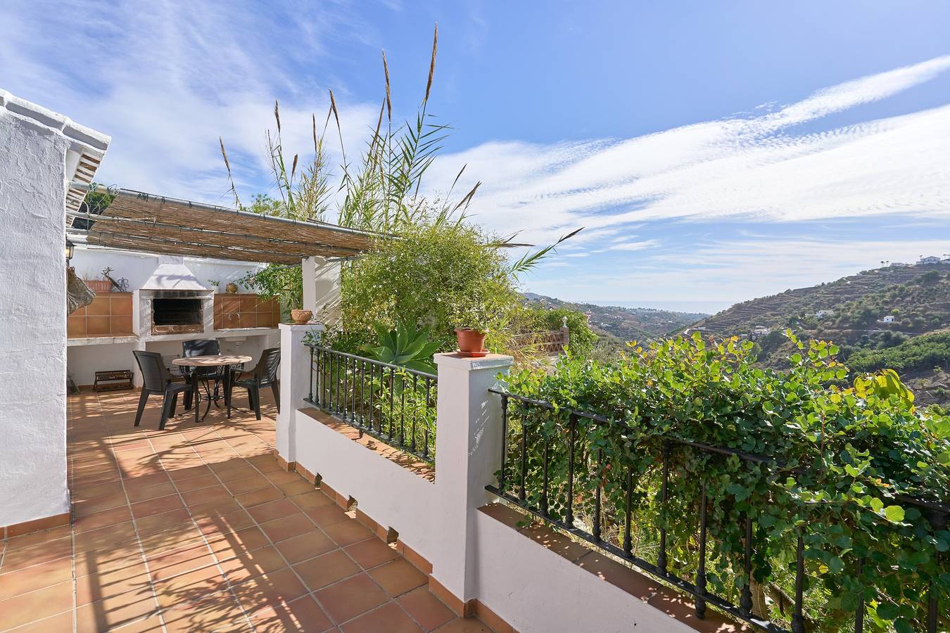 Ferienhaus 'Cortijo A Navas' mit Meerblick, Wlan und Klimaanlage in Frigiliana, Costa del Sol