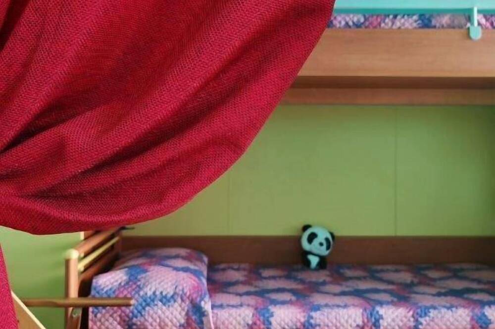 Ganze Wohnung, Apartment-Apartment-Eigenes Badezimmer in Santa Caterina di Pittinuri, Cuglieri