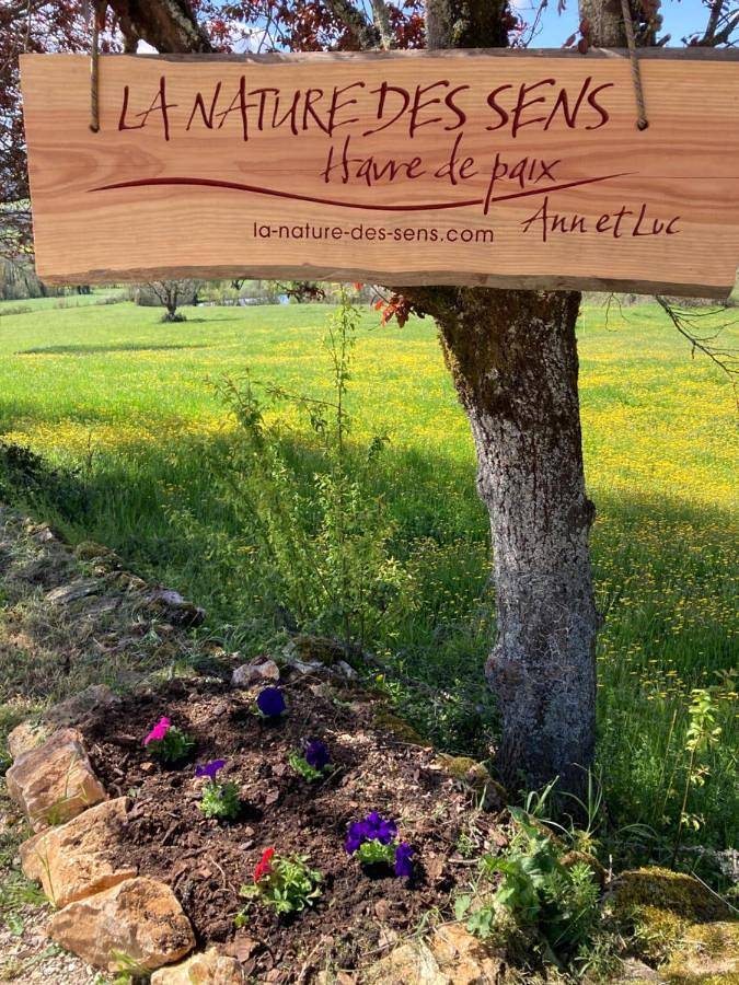 La Nature des Sens - Gîte les Cèdres in Azerat, Périgord Noir