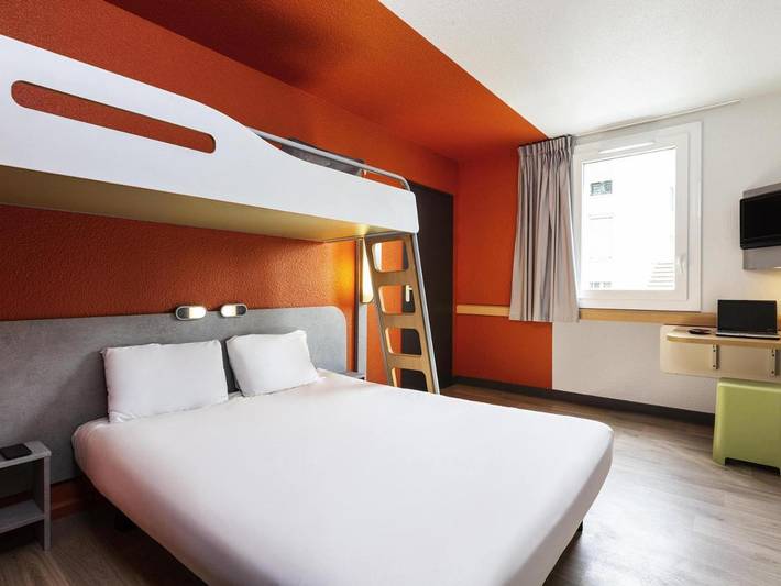 Hôtel pour 3 personnes, avec terrasse et vue, animaux acceptés à Paris - 4