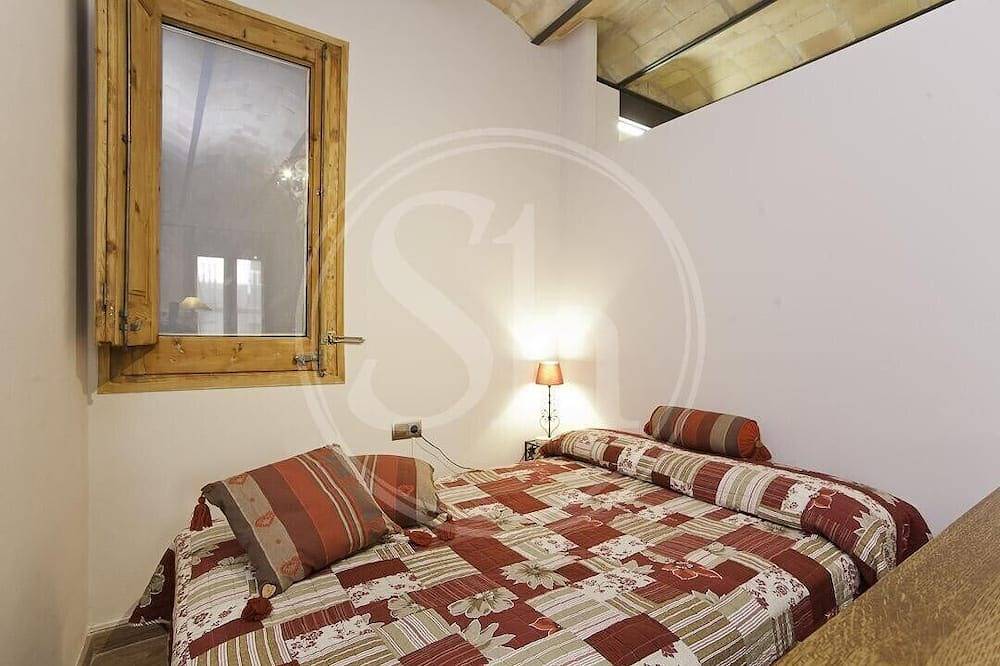 Entire apartment, Practical apartment in Gracia in Barcelona Centre, Barcelona