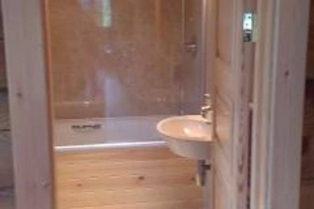 Chalet Rus. Luxus-Blockhaus mit allem Komfort. in Highlands