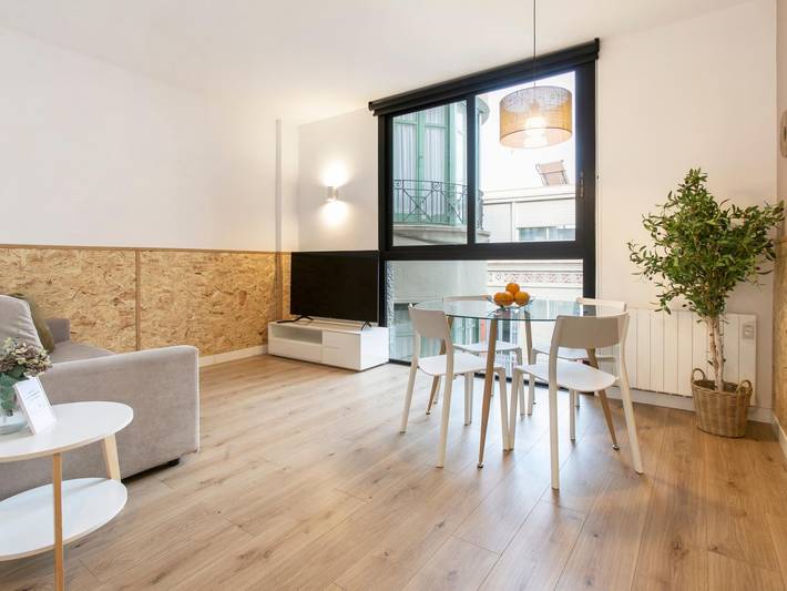 Ferienwohnung für 4 Personen, mit Balkon in Barcelona - 2