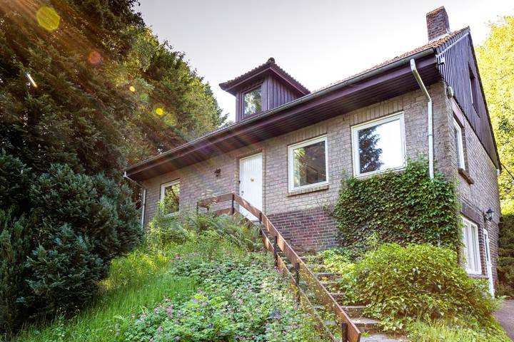 Villa pour 12 personnes, avec jardin ainsi que sauna et jacuzzi au Province de Luxembourg