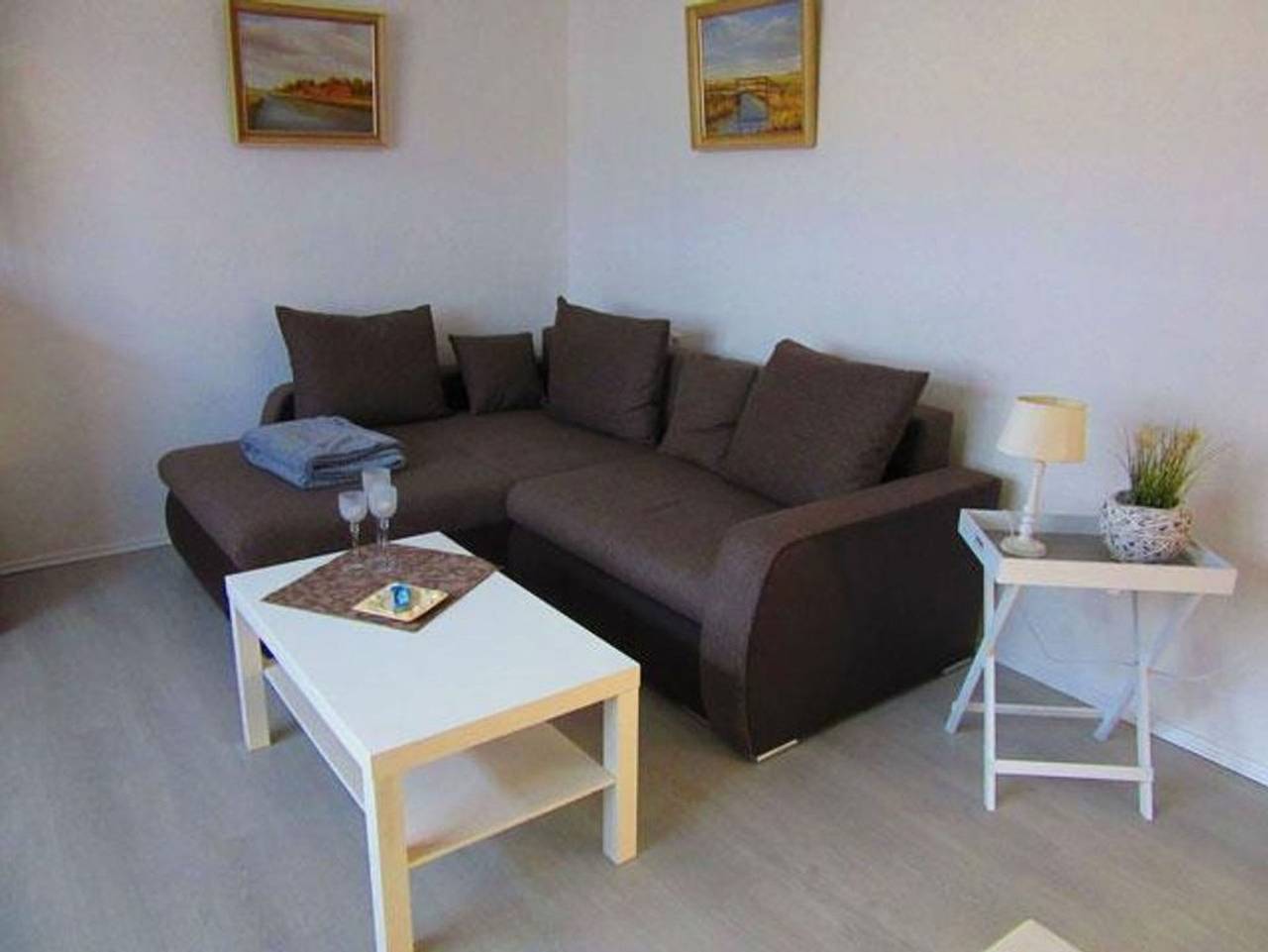 Ganze Ferienwohnung, Klar - Huus up de Warf - Ferienwohnung Huus up de Warf in Emden, Ostfriesland