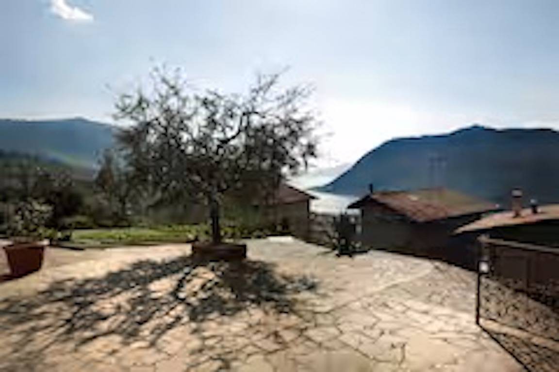 La Casa della Nonna in Sale Marasino, Catena Bresciana Occidentale