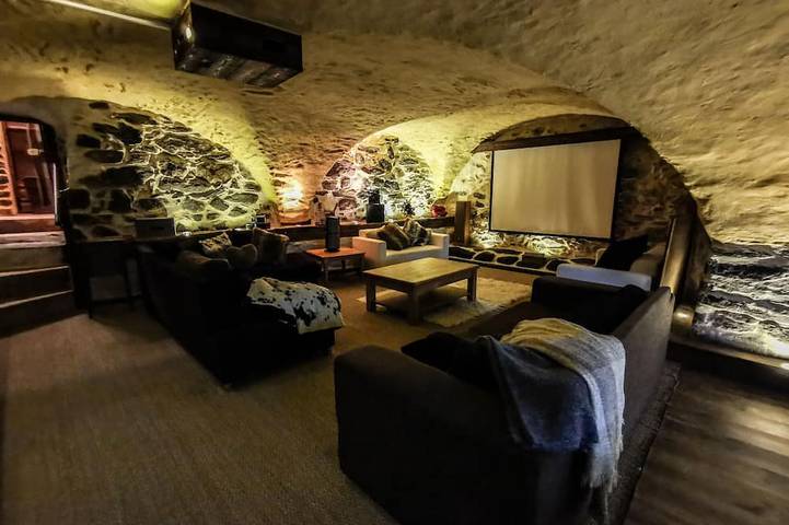 Gîte pour 15 personnes, avec jardin à Puy-Saint-Pierre - 3
