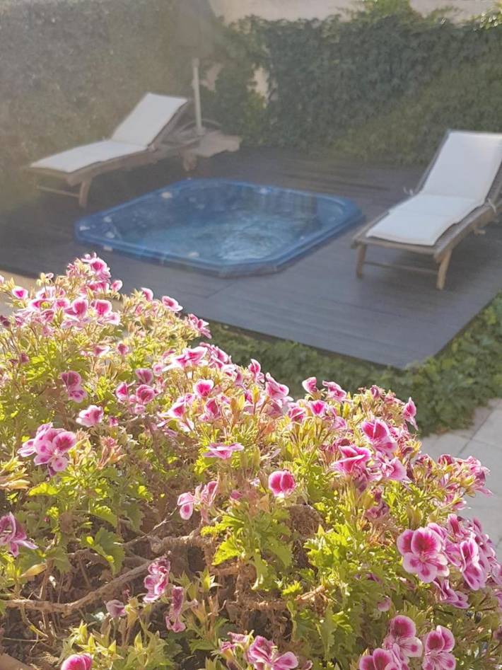 Chambre d’hôte pour 3 personnes, avec jacuzzi ainsi que piscine et jardin à Milazzo - 3