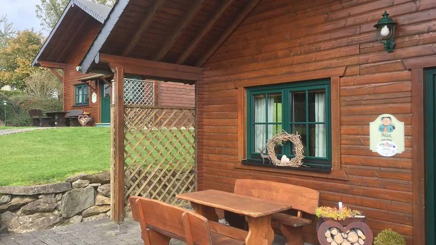 Ferienhaus für 4 Personen, mit Sauna und Garten