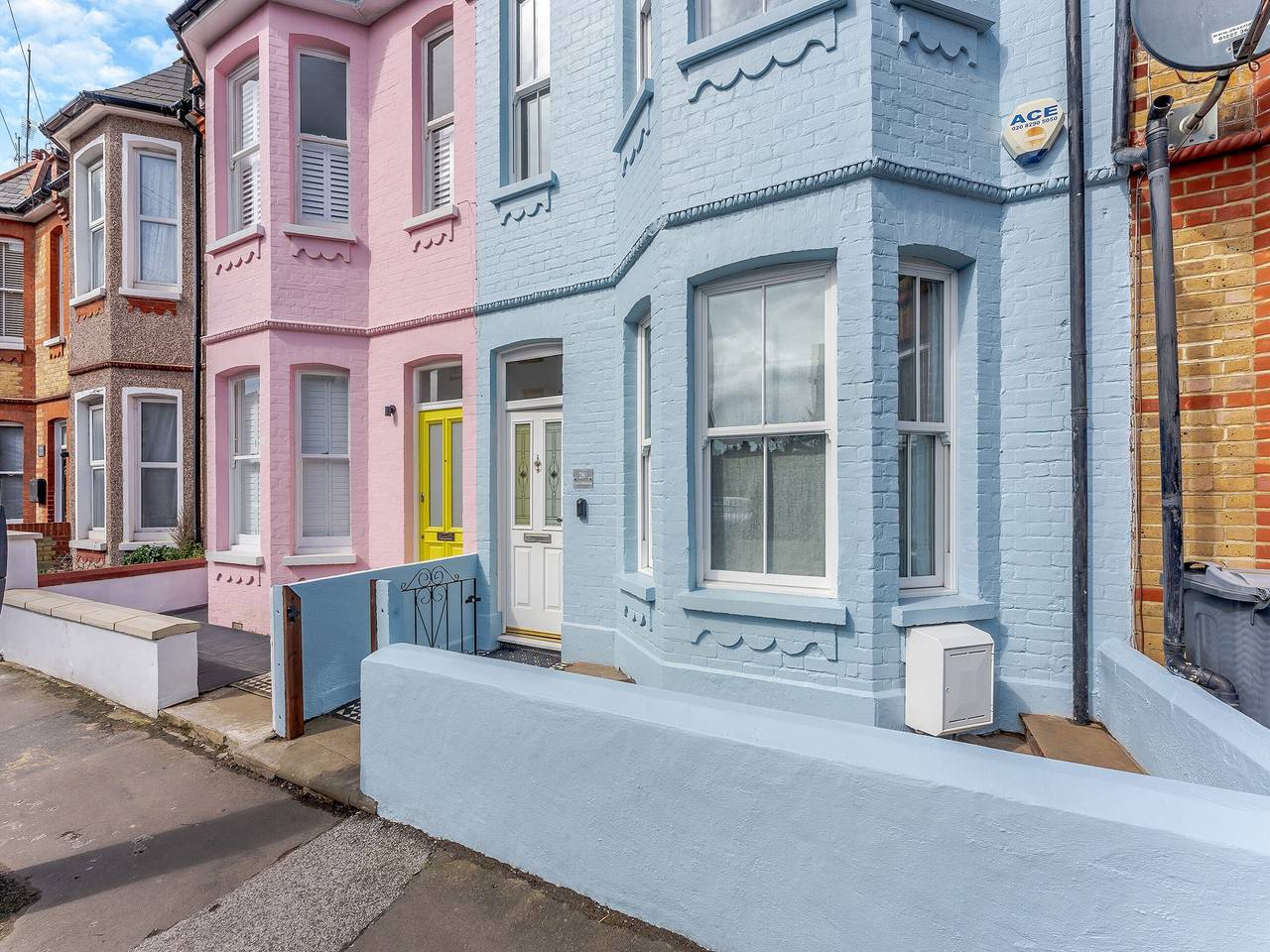 Cottage for 10 People in Broadstairs, Kent