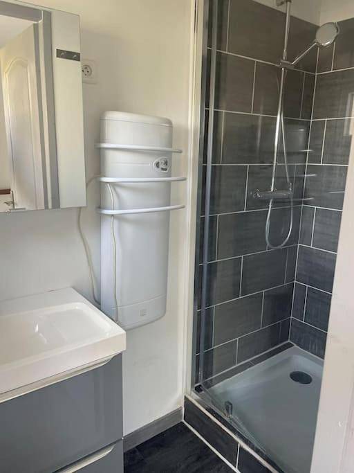 Appartement entier, Charmant appartement avec parking privée in Buxerolles, Vienne (France)