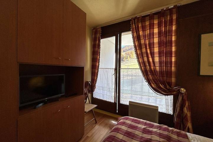 Gîte pour 6 personnes dans Office De Tourisme De Montgenevre - 3