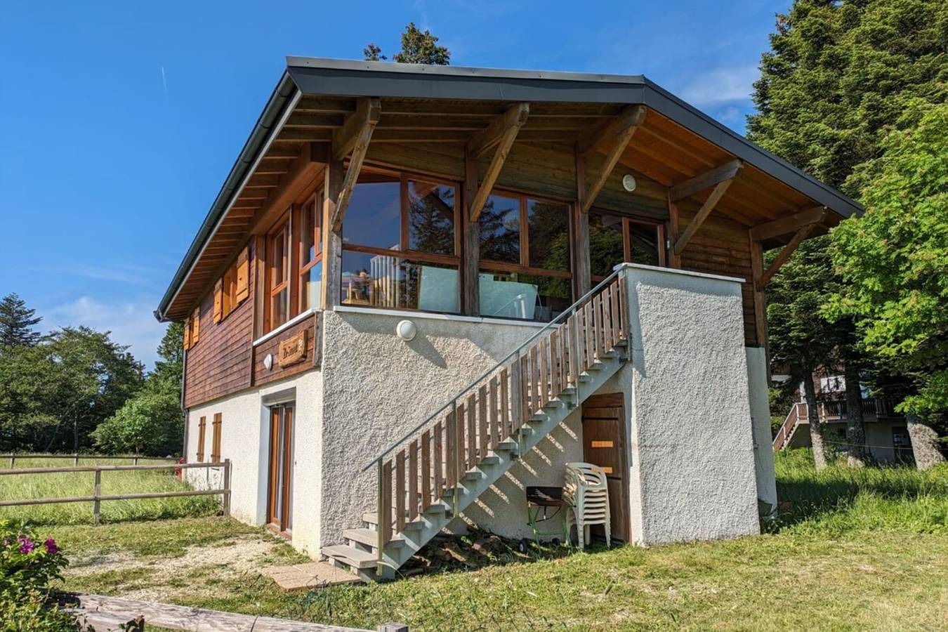 Chalet für 10 Personen mit Seeblick in Le Revard, Pugny-Chatenod