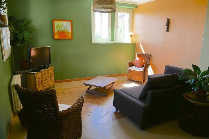 Location de vacances pour 8 personnes, avec sauna et terrasse ainsi que jardin et piscine à Castelnaudary - 4