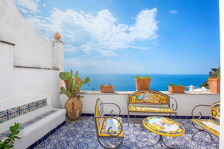 Villa für 6 Personen, mit Garten und Balkon in Positano