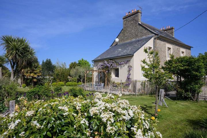 Chambre d’hôte pour 2 personnes, avec vue et jardin à Cancale - 2