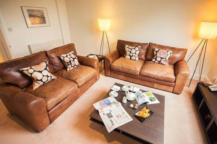 Ganze Wohnung, Apartment-Deluxe-Ensuite mit Bad-Gartenblick in Gateshead