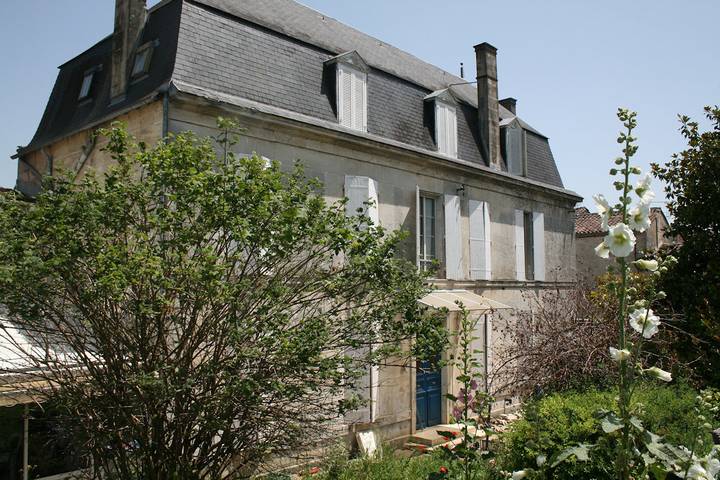 Chambre d’hôte pour 3 personnes, avec Jardin et Piscine à Le Seure