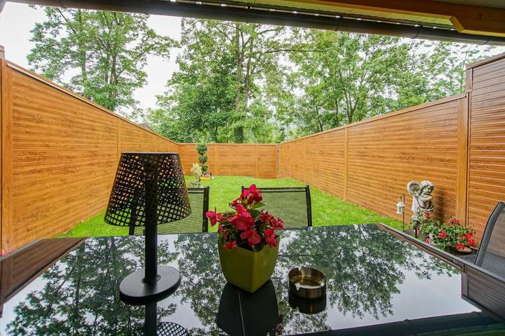 Ferienwohnung für 6 Personen, mit Garten und Ausblick, mit Haustier